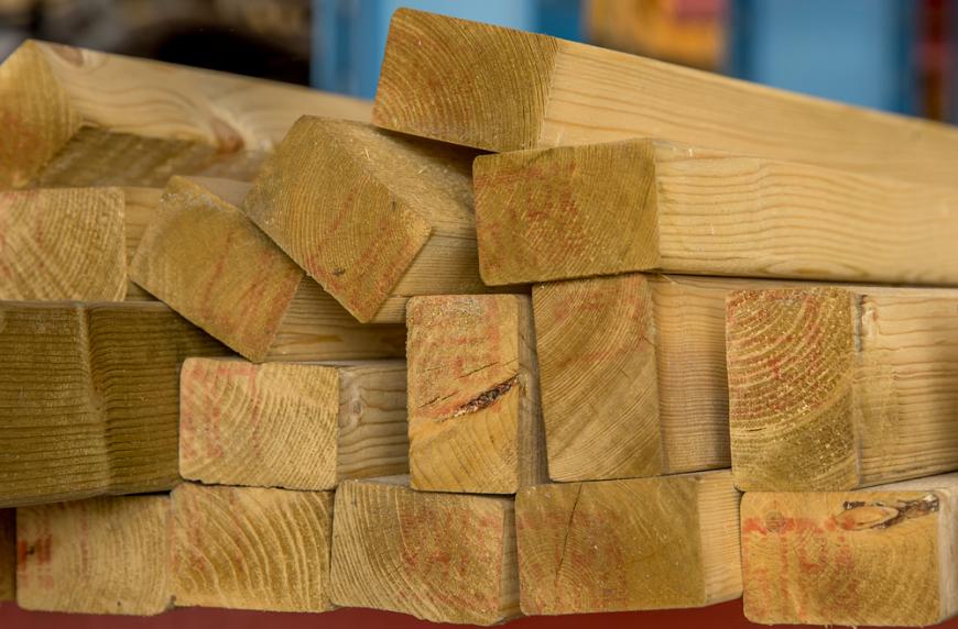 Houten regels en liggers 